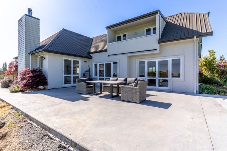 Photo of property in 201 Egerton Road, Winton, 9781