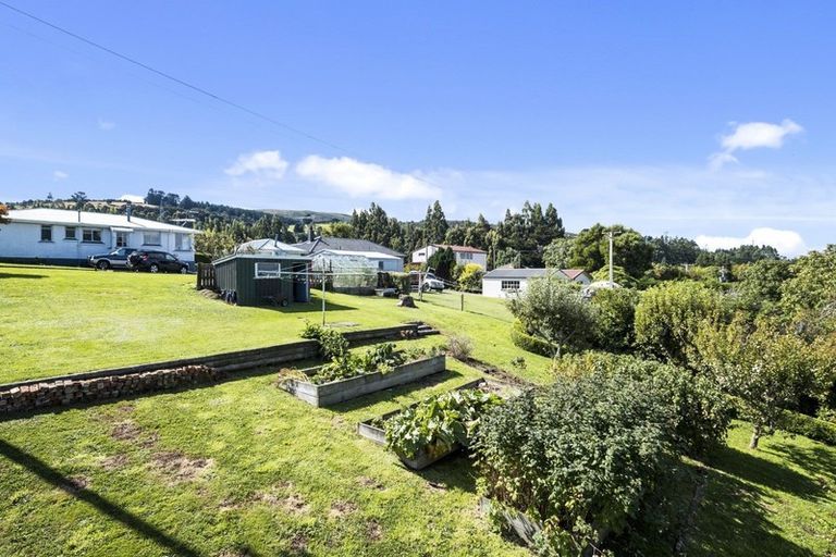 Photo of property in 45 Three Mile Hill Road, Halfway Bush, Dunedin, 9010