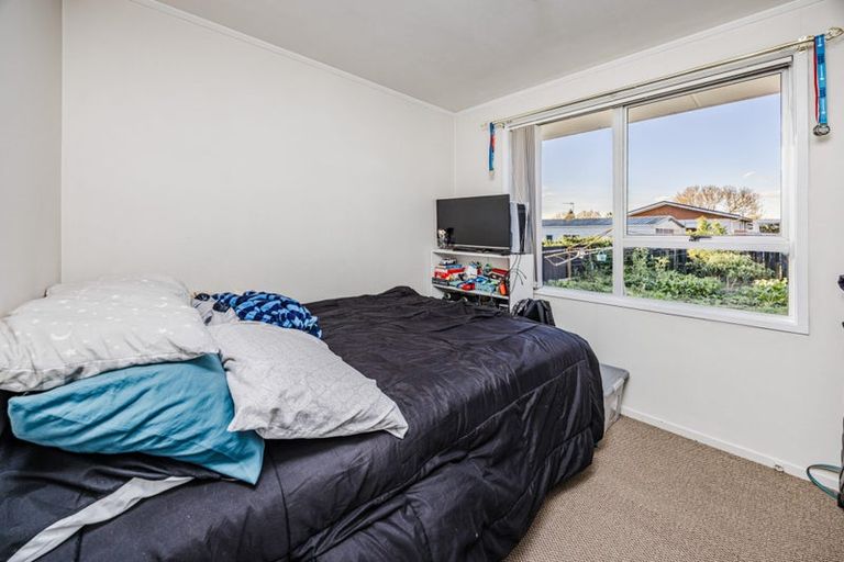 Photo of property in 35 Moncrieff Avenue, Clendon Park, Auckland, 2103