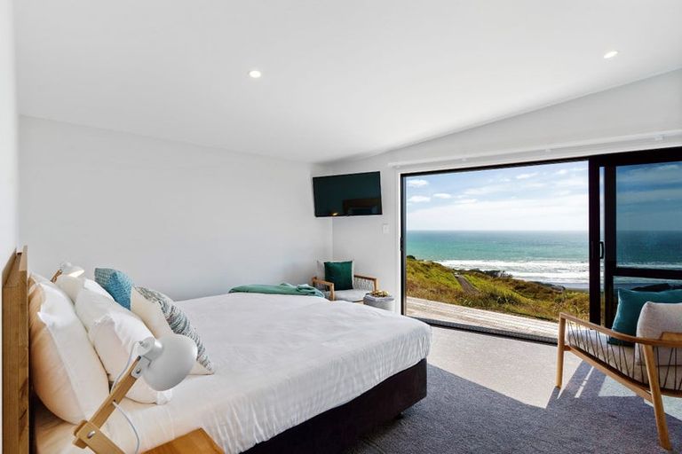 Photo of property in 685a Karioitahi Road, Lake Puketi, Waiuku, 2683