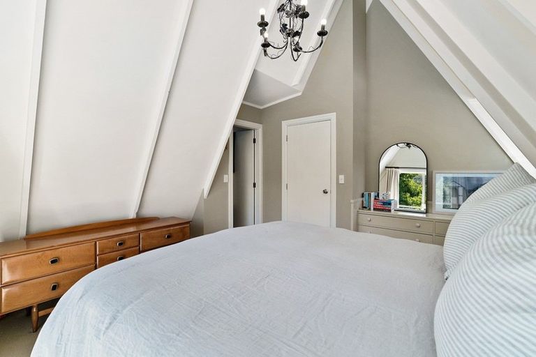 Photo of property in 6 Thomson Street, Arrowtown, 9302