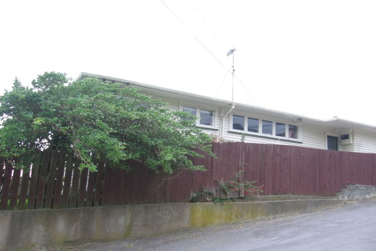 Photo of property in 171 Broderick Road, Johnsonville, Wellington, 6037