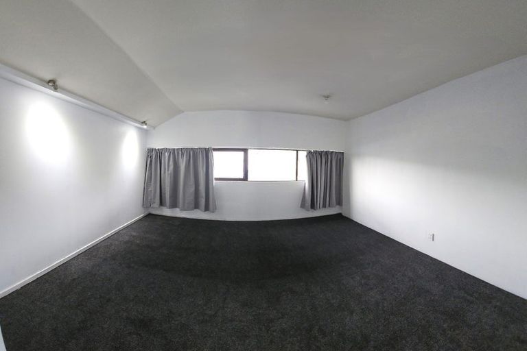 Photo of property in 4/5 Hopper Street, Mount Cook, Wellington, 6011