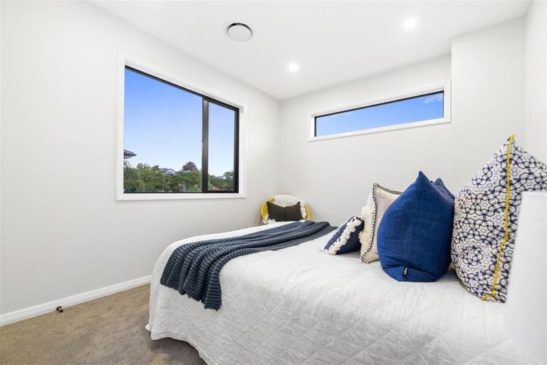 Photo of property in 1/64 Banbury Crescent, Fairfield, Hamilton, 3214