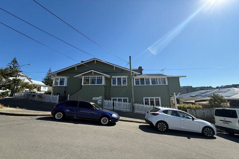 Photo of property in 42 Colombo Street, Newtown, Wellington, 6021