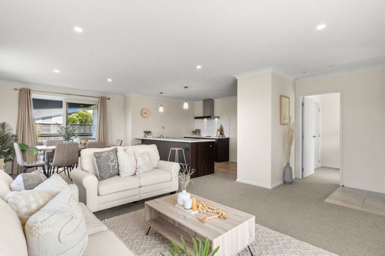 Photo of property in 1 Jeffs Way, Papamoa Beach, Papamoa, 3118