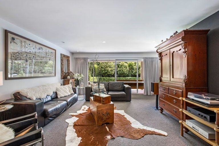 Photo of property in 1/17 Kotare Street, Fendalton, Christchurch, 8041