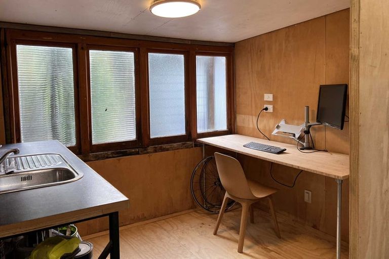 Photo of property in 16 Tully Street, Kilbirnie, Wellington, 6022