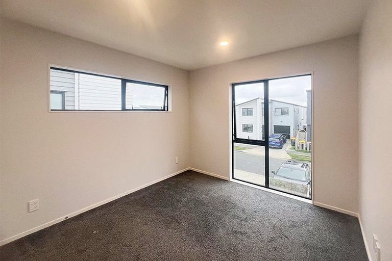 Photo of property in 99 Bellbird Street, Papakura, 2110