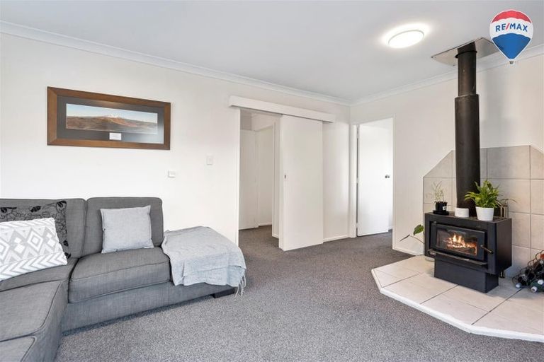 Photo of property in 24a Logie Street, Stokes Valley, Lower Hutt, 5019