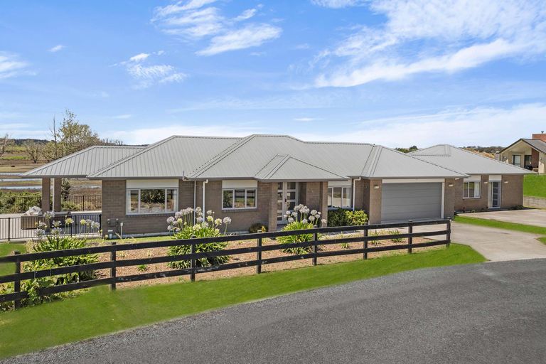 Photo of property in 9 Mclachlan Way, Pokeno, 2471