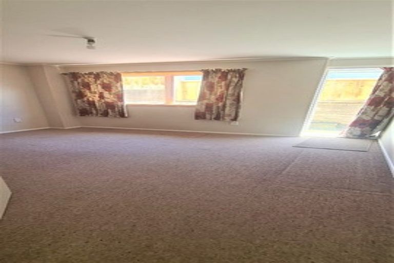 Photo of property in 21 Olsen Avenue, Hillsborough, Auckland, 1042