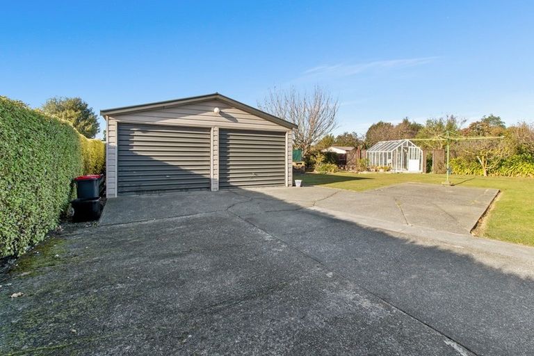 Photo of property in 69 Rhodes Street, Waimate, 7924