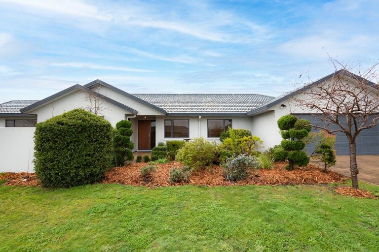 Photo of property in 1 Russell Robertson Drive, Havelock North, 4130