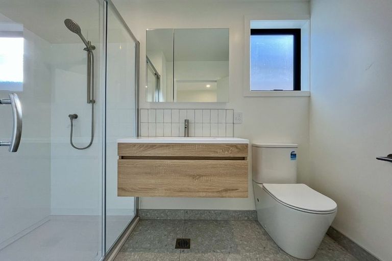 Photo of property in 3/21 Makomako Drive, Orewa, 0931