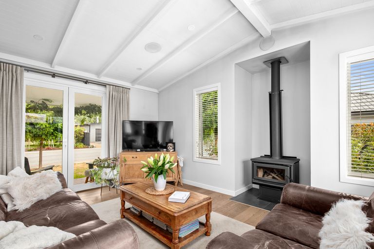 Photo of property in 1 Walker Place, Alexandra, 9320