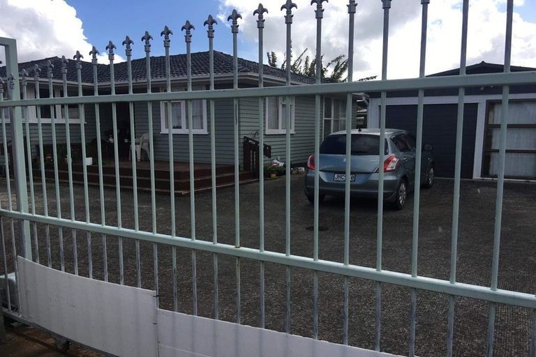 Photo of property in 2c Deveron Road, Manurewa, Auckland, 2102