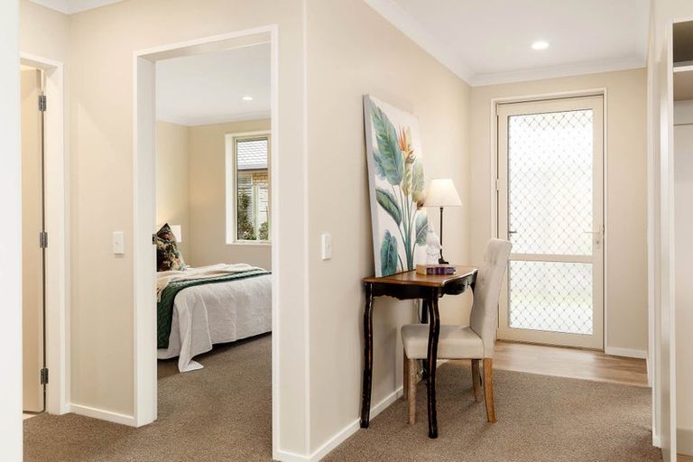 Photo of property in Summerset At The Course, 20 Racecourse Road, Trentham, Upper Hutt, 5018