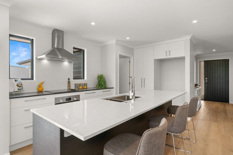 Photo of property in 32 Hass Drive, Ohauiti, Tauranga, 3112