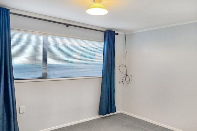 Photo of property in 8b Te Awa Street, Foxton Beach, Foxton, 4815