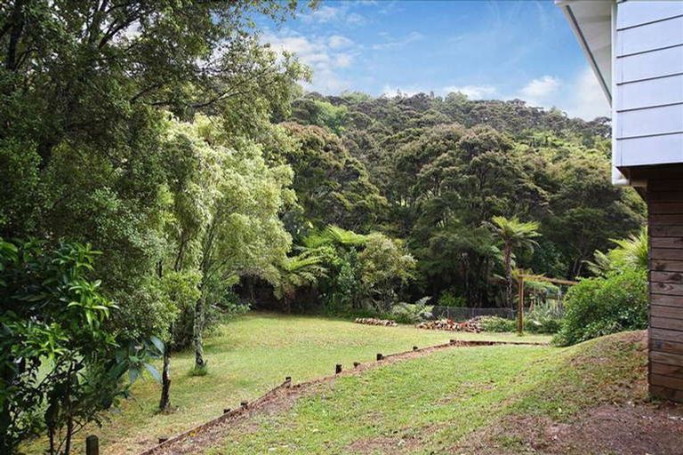 Photo of property in 155 Glendhu Road, Bayview, Auckland, 0629