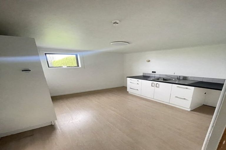 Photo of property in 677 Tweed Street, Newfield, Invercargill, 9812