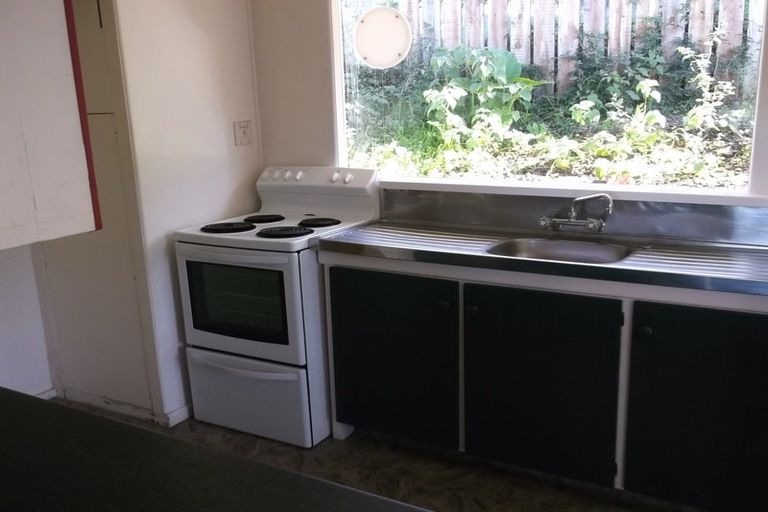 Photo of property in 1/15 Tavern Road, Silverdale, 0932