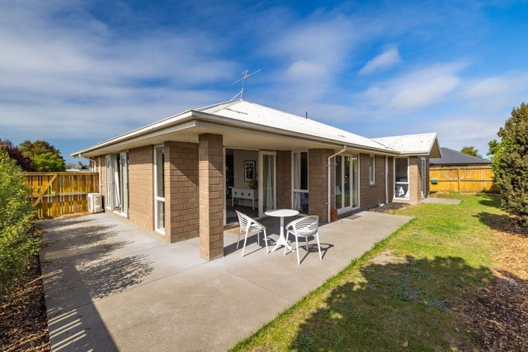 Photo of property in 4 Casa Blanca Lane, Burwood, Christchurch, 8083
