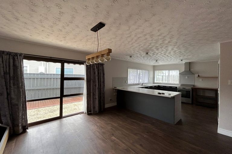 Photo of property in 10 Otatara Road, Taradale, Napier, 4112