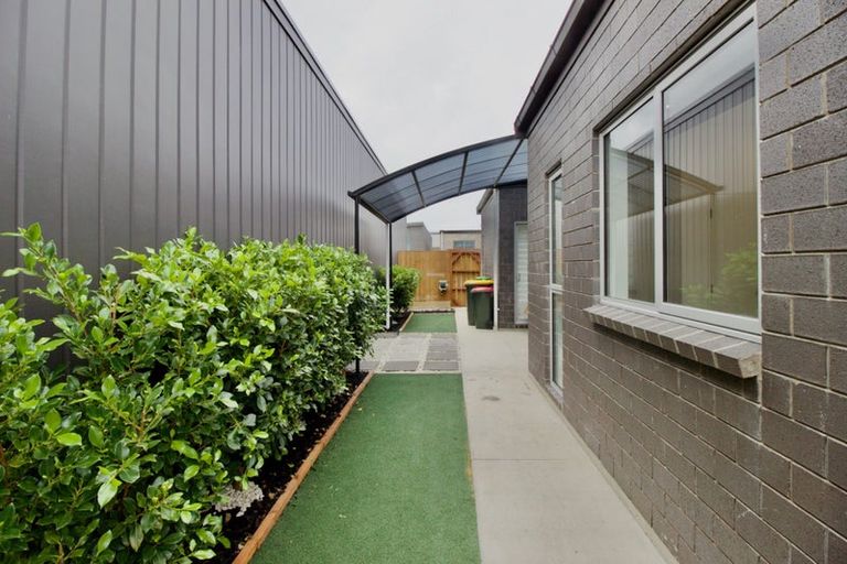 Photo of property in 7 Heri Lane, Westgate, Auckland, 0814