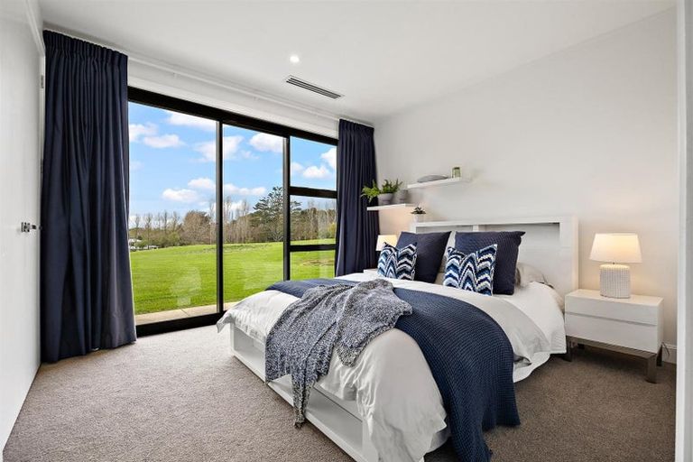 Photo of property in 90 Grace Hill Drive, Dairy Flat, Albany, 0792