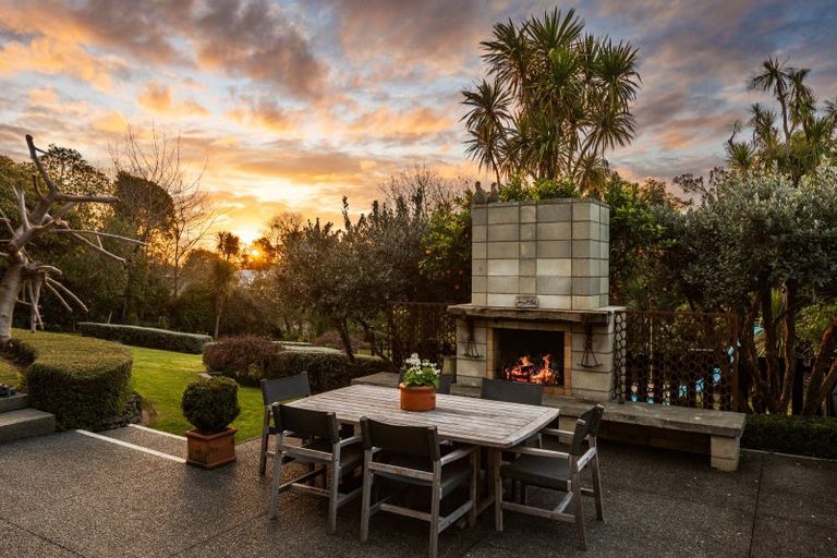 Photo of property in 11 Greenwood Road, Havelock North, 4130