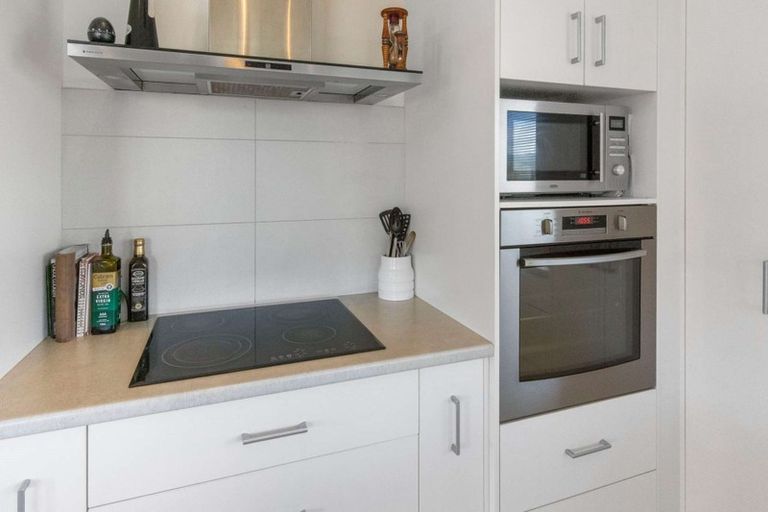 Photo of property in 10 Riverside Place, Katikati, 3129