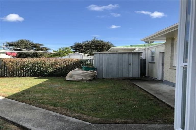 Photo of property in 53 Bath Street, Levin, 5510