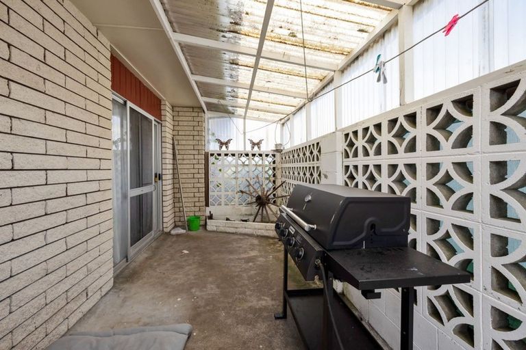 Photo of property in 1 Koromiko Street, Inglewood, 4330