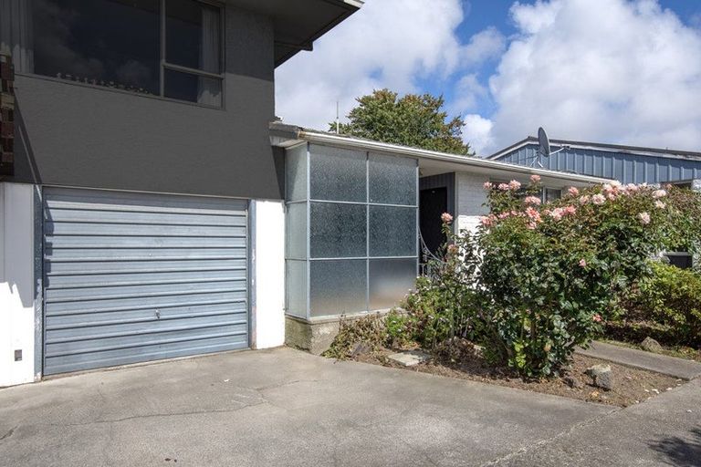 Photo of property in 2/155 Aldwins Road, Phillipstown, Christchurch, 8062