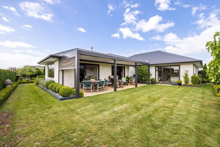 Photo of property in 3 Pemberton Drive, Amberley, 7410