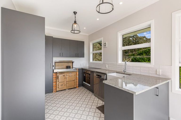 Photo of property in 11 Durey Road, Dairy Flat, Albany, 0792