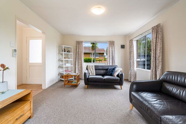 Photo of property in 10 Rakatau Place, Ruakaka, 0116