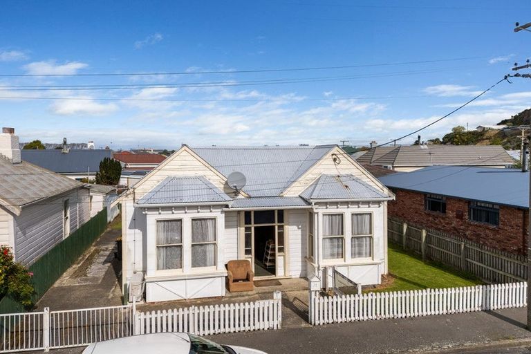 Photo of property in 31 Nicholson Street, Forbury, Dunedin, 9012