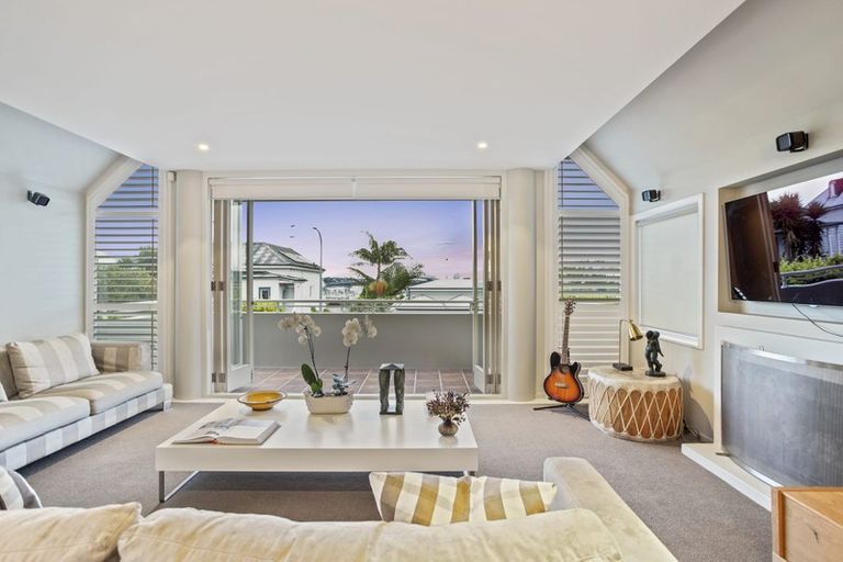 Photo of property in 30 London Street, Saint Marys Bay, Auckland, 1011