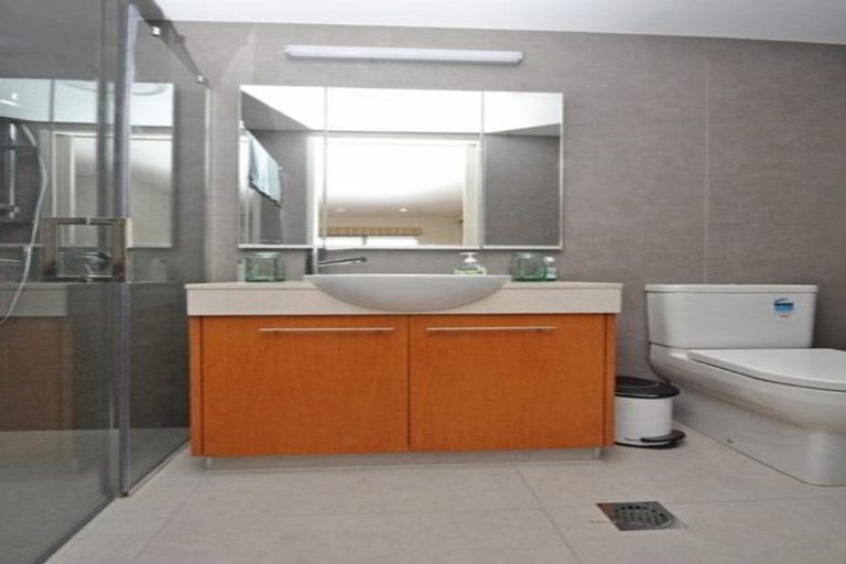 Photo of property in 306/252 Centreway Road, Orewa, 0931