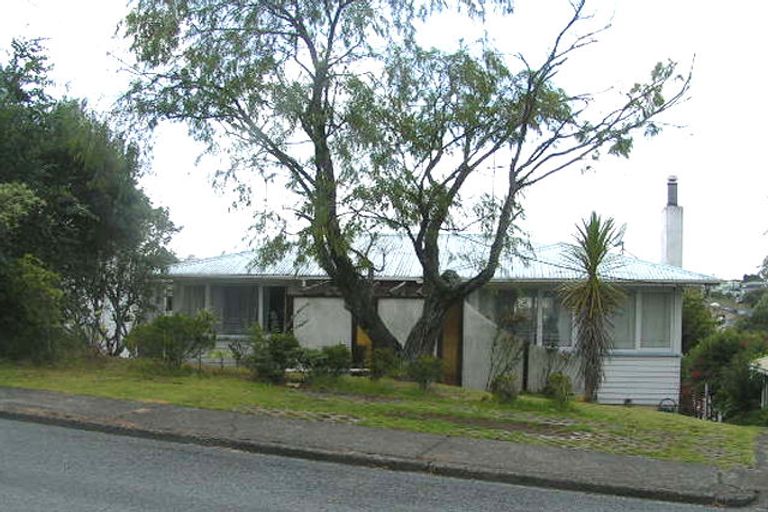 Photo of property in 1/15 Kennedy Avenue, Forrest Hill, Auckland, 0620