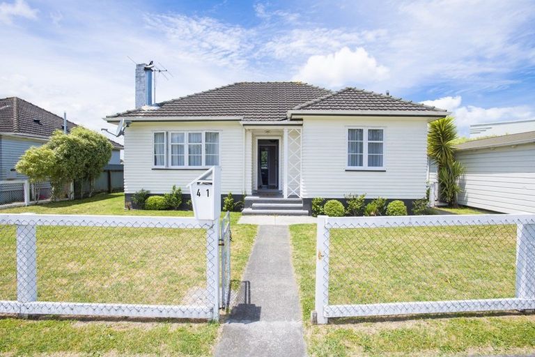 Photo of property in 41 Centennial Crescent, Te Hapara, Gisborne, 4010