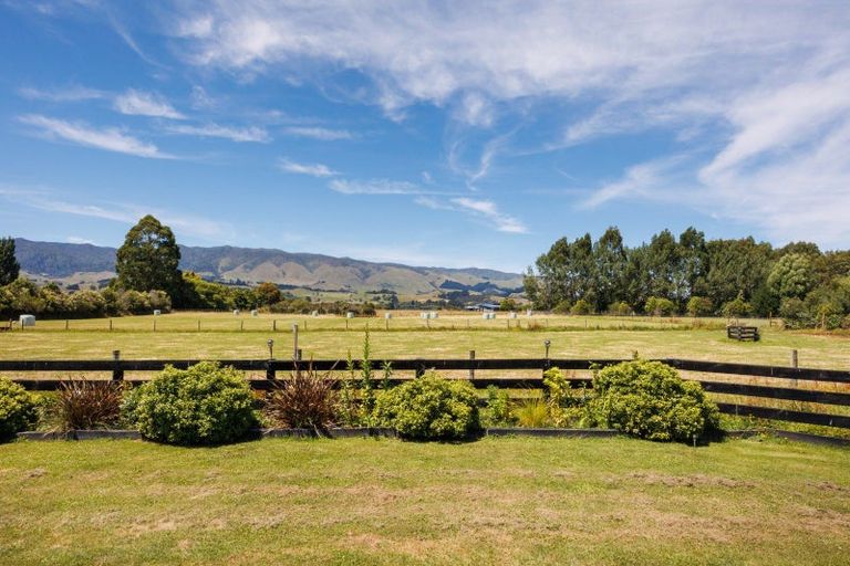 Photo of property in 946d Finnis Road, Pohangina, Ashhurst, 4884