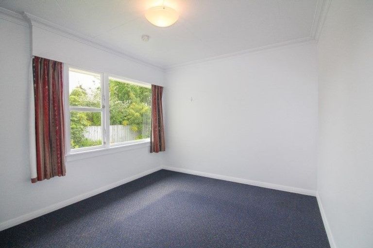 Photo of property in 127 Bay View Road, South Dunedin, Dunedin, 9012