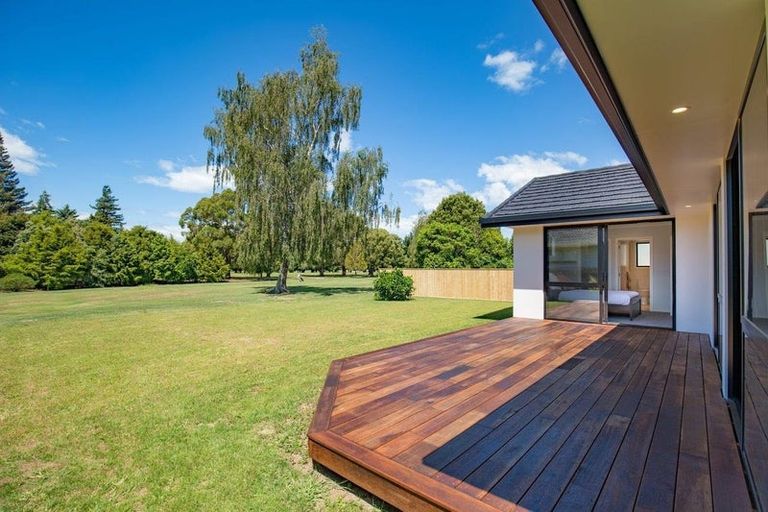 Photo of property in 12 Teece Drive, Motueka, 7120