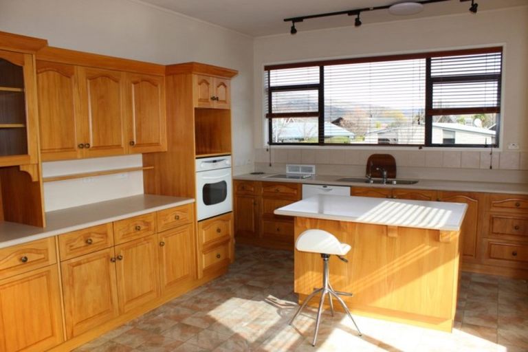 Photo of property in 6 Leitrum Street, Cromwell, 9310