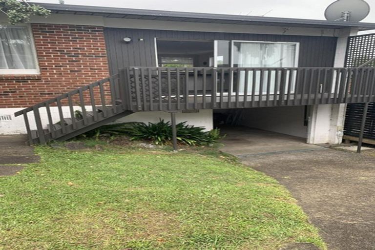 Photo of property in 3/20 Penning Road, Castor Bay, Auckland, 0620