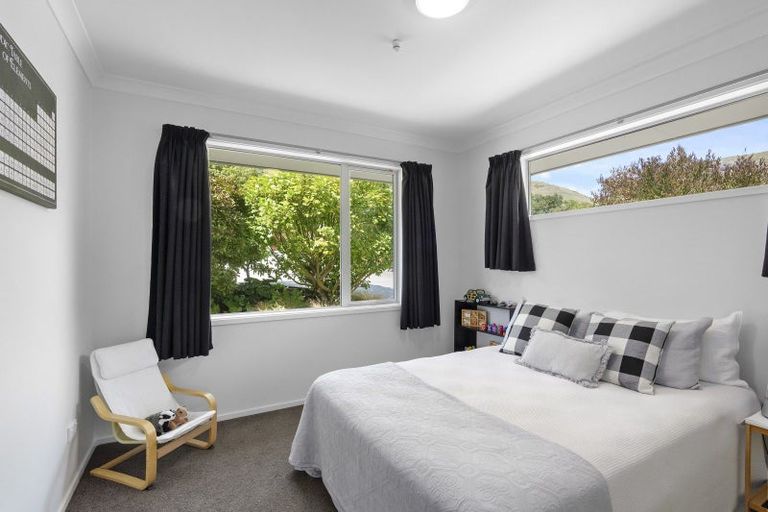 Photo of property in 77 Avoca Valley Road, Heathcote Valley, Christchurch, 8022